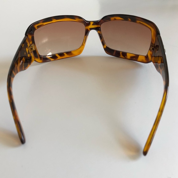 Chanel Sunglasses 🕶💕 - Picture 7 of 7